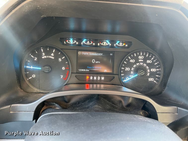 image for item MM9103 2019 Ford F150 XL  SuperCab pickup truck