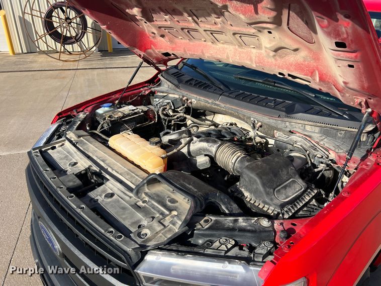 image for item MM9103 2019 Ford F150 XL  SuperCab pickup truck