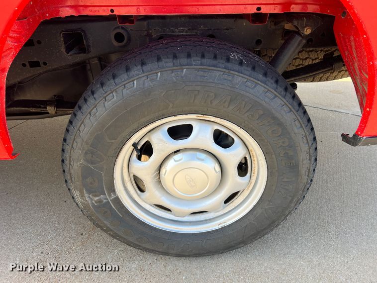 image for item MM9103 2019 Ford F150 XL  SuperCab pickup truck