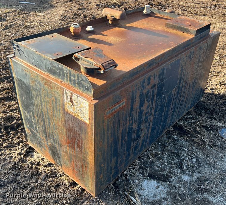 image for item MM9122 Oil tank