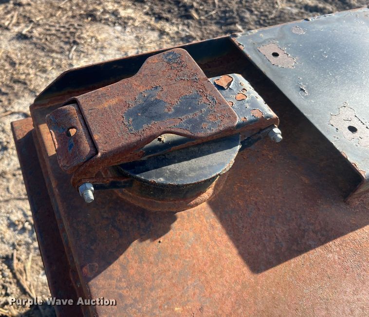 image for item MM9122 Oil tank