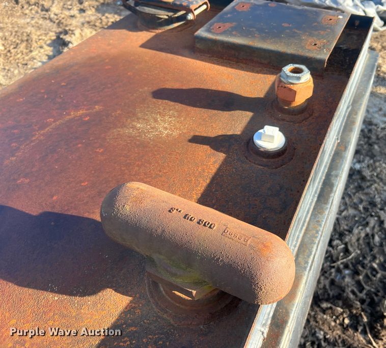 image for item MM9122 Oil tank