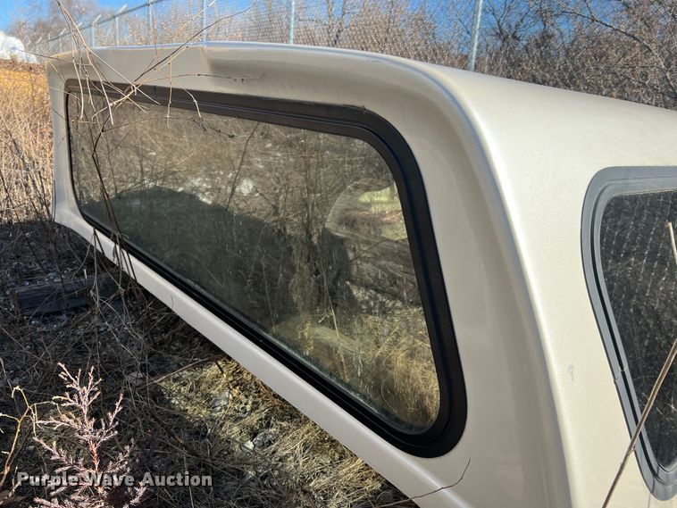 image for item MM9138 truck topper