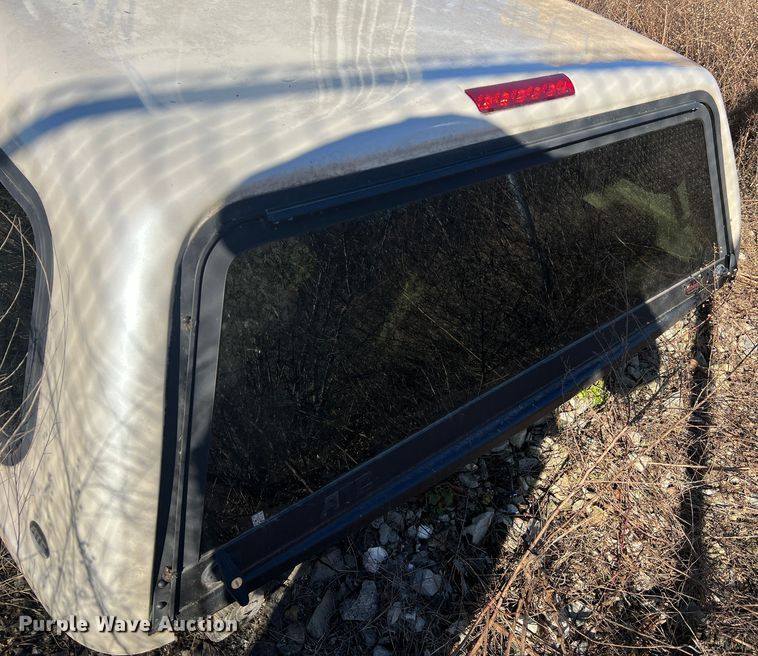 image for item MM9138 truck topper