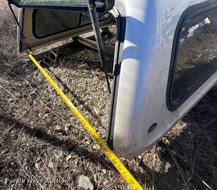 image for item MM9138 truck topper