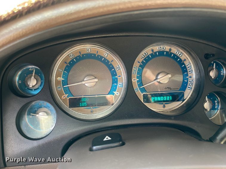 image for item MM9284 2007 GMC Sierra Classic 1500 SLT  Crew Cab pickup truck