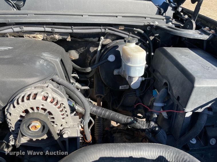 image for item MM9284 2007 GMC Sierra Classic 1500 SLT  Crew Cab pickup truck