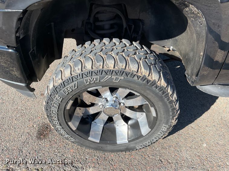 image for item MM9284 2007 GMC Sierra Classic 1500 SLT  Crew Cab pickup truck