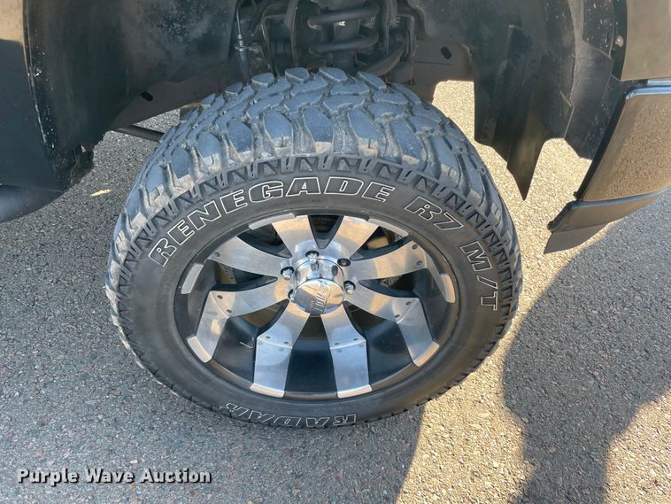 image for item MM9284 2007 GMC Sierra Classic 1500 SLT  Crew Cab pickup truck