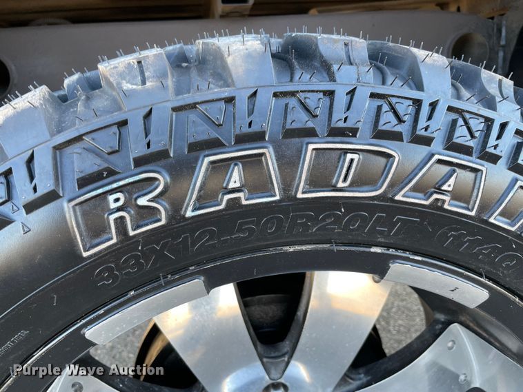 image for item MM9284 2007 GMC Sierra Classic 1500 SLT  Crew Cab pickup truck