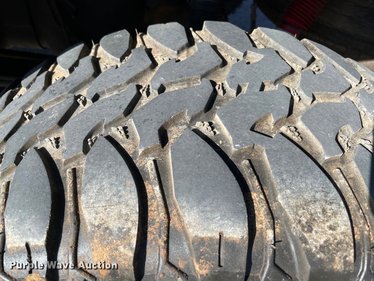 image for item MM9284 2007 GMC Sierra Classic 1500 SLT  Crew Cab pickup truck