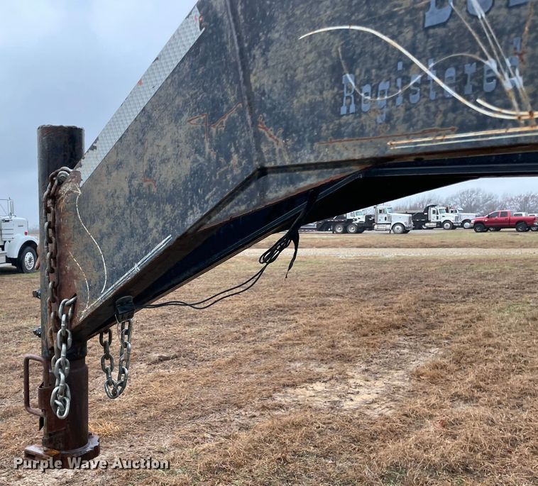 image for item MM9293 2000 Trail Master  equipment trailer