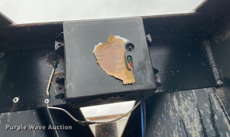 image for item MM9293 2000 Trail Master  equipment trailer