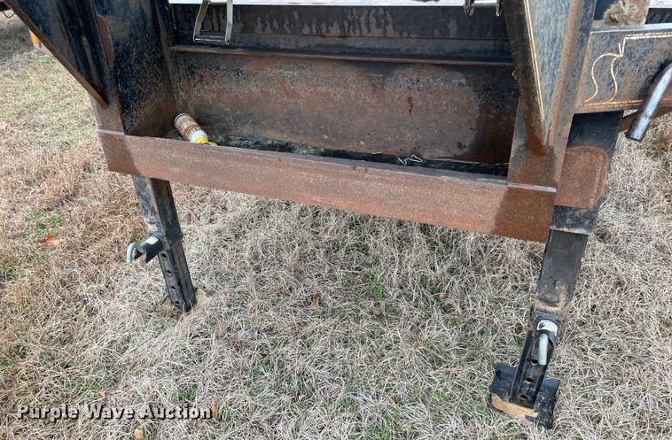 image for item MM9293 2000 Trail Master  equipment trailer