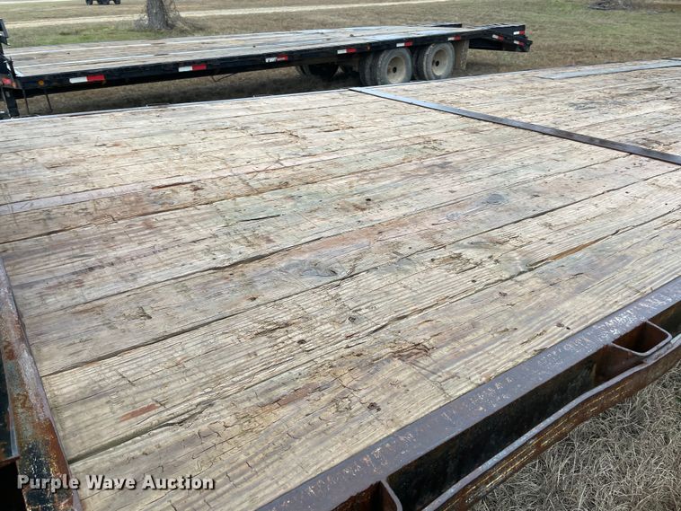 image for item MM9293 2000 Trail Master  equipment trailer