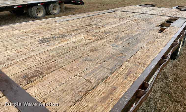 image for item MM9293 2000 Trail Master  equipment trailer