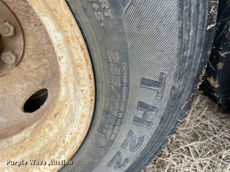 image for item MM9293 2000 Trail Master  equipment trailer