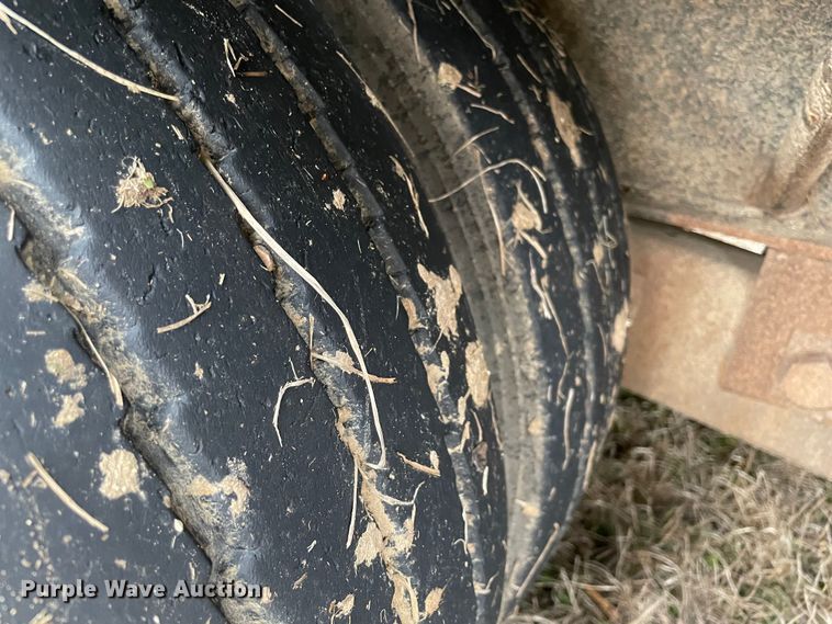 image for item MM9293 2000 Trail Master  equipment trailer