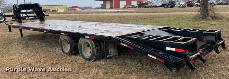 image for item MM9294 2011 Elite  equipment trailer