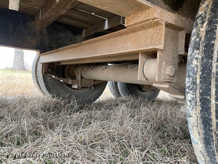 image for item MM9294 2011 Elite  equipment trailer