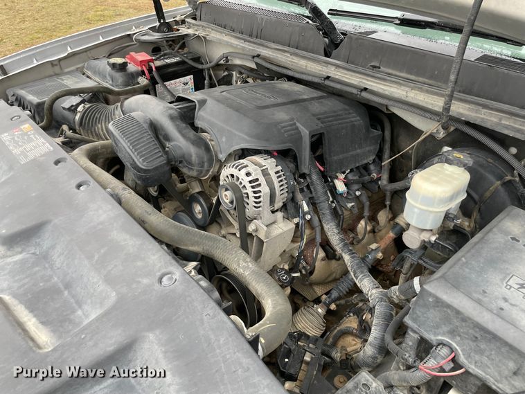 image for item MM9296 2013 GMC Sierra 1500 SLE  Crew Cab pickup truck