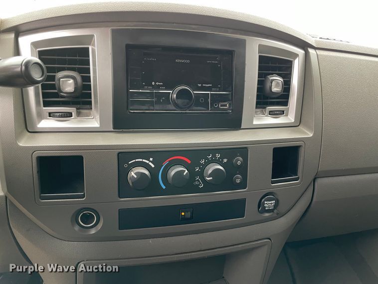 image for item MM9297 2007 Dodge Ram 2500 SLT  Quad Cab pickup truck