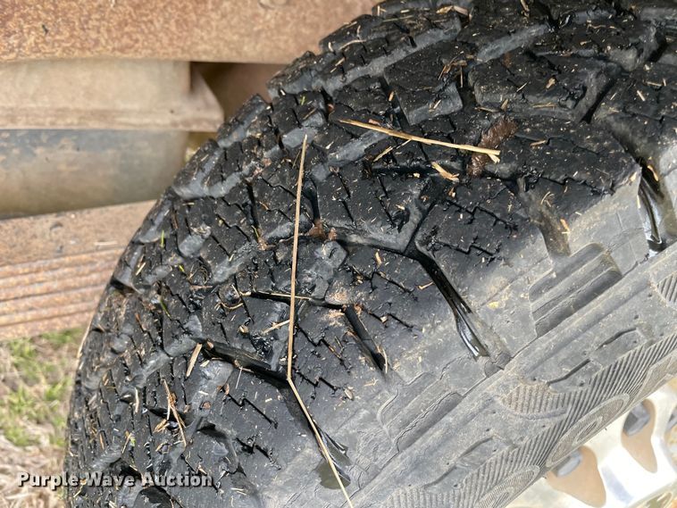 image for item MM9300 1994 Chevrolet K2500  bale bed pickup truck