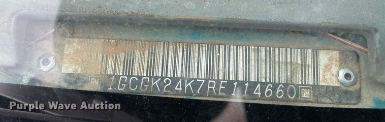 image for item MM9300 1994 Chevrolet K2500  bale bed pickup truck