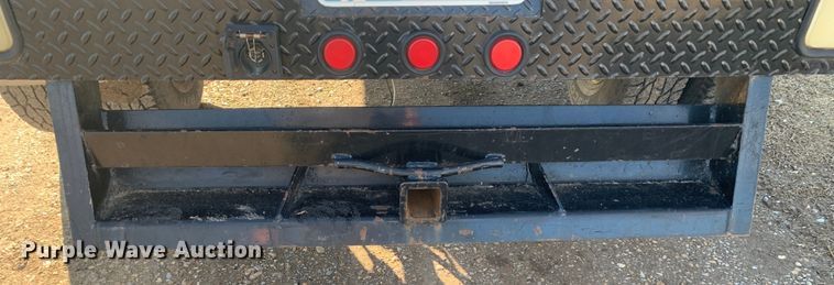 image for item MM9709 1999 Dodge Ram 3500  Quad Cab flatbed pickup truck