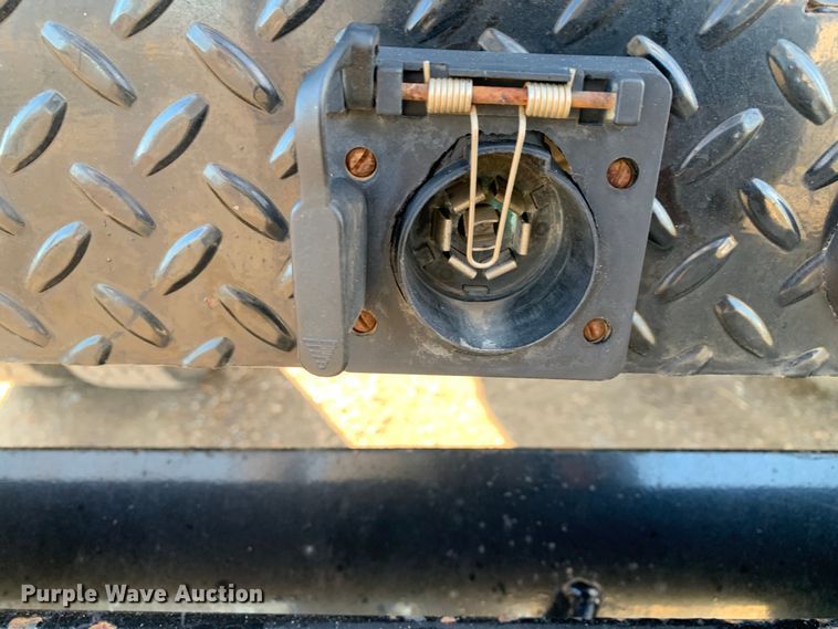 image for item MM9709 1999 Dodge Ram 3500  Quad Cab flatbed pickup truck