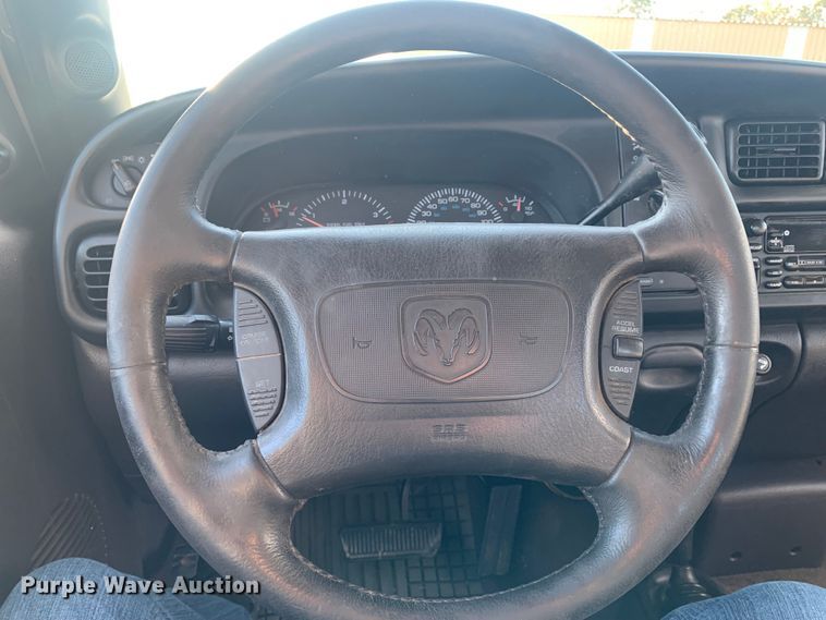 image for item MM9709 1999 Dodge Ram 3500  Quad Cab flatbed pickup truck