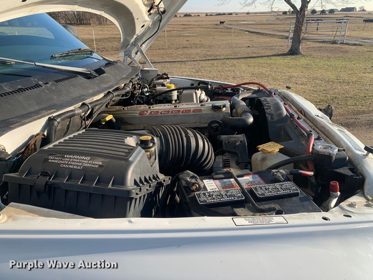 image for item MM9709 1999 Dodge Ram 3500  Quad Cab flatbed pickup truck