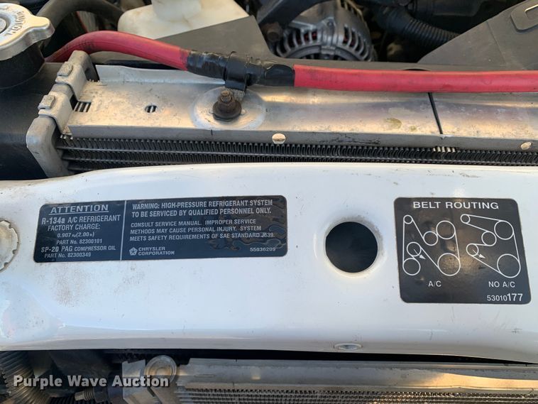 image for item MM9709 1999 Dodge Ram 3500  Quad Cab flatbed pickup truck