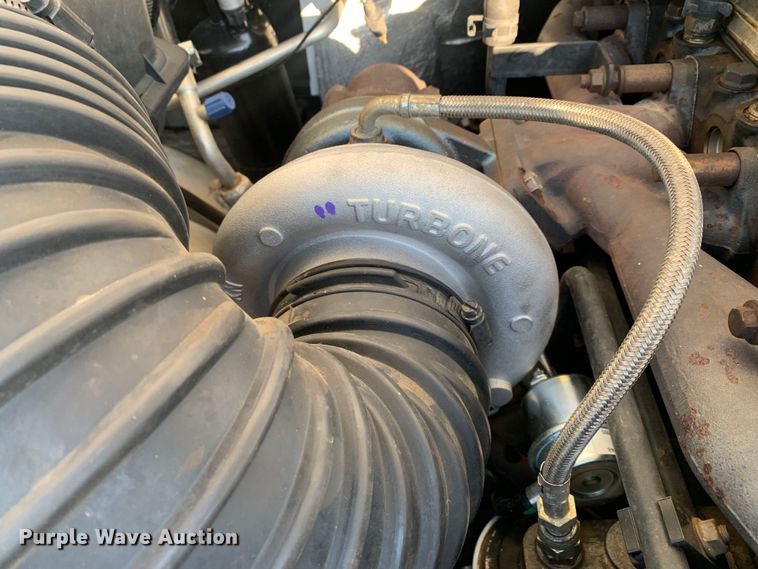 image for item MM9709 1999 Dodge Ram 3500  Quad Cab flatbed pickup truck