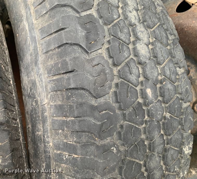 image for item MM9710 (8) tires