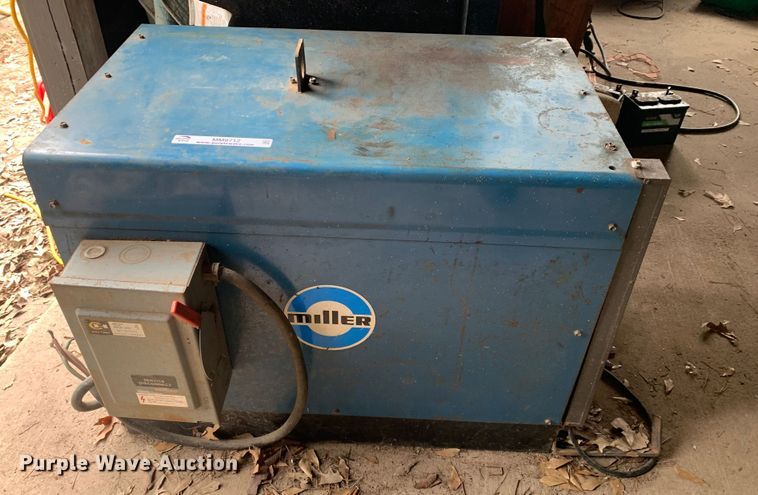 image for item MM9712 Miller SRH-333  welder