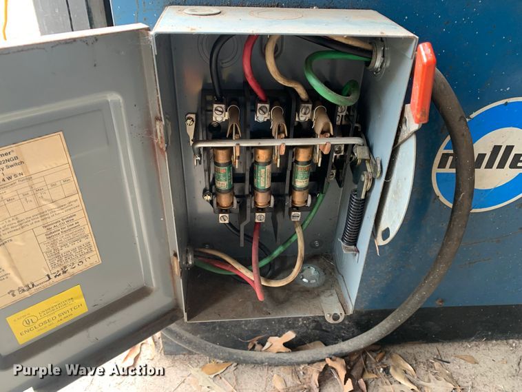 image for item MM9712 Miller SRH-333  welder