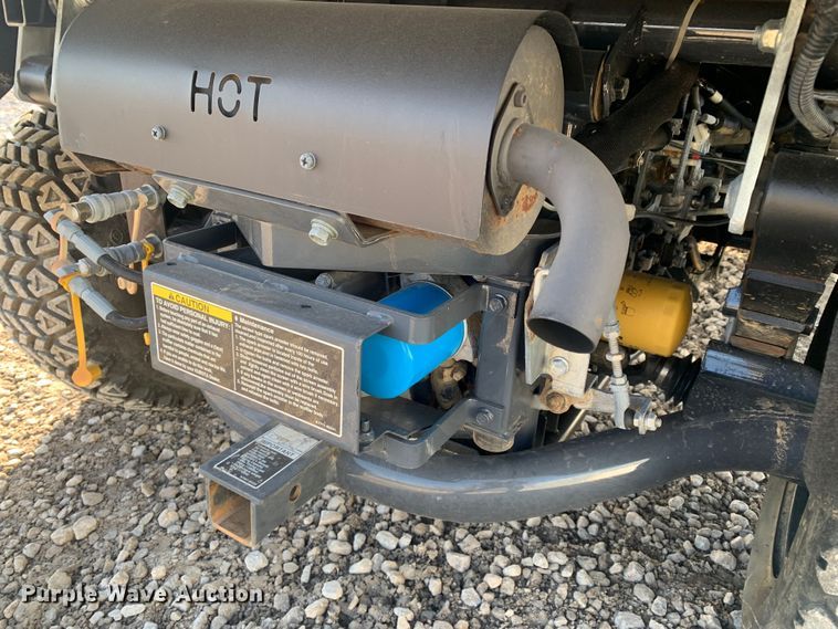 image for item MM9720 2011 Kubota RTV1100  utility vehicle