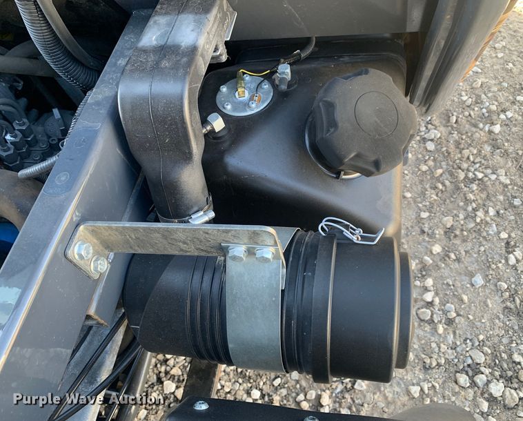 image for item MM9720 2011 Kubota RTV1100  utility vehicle