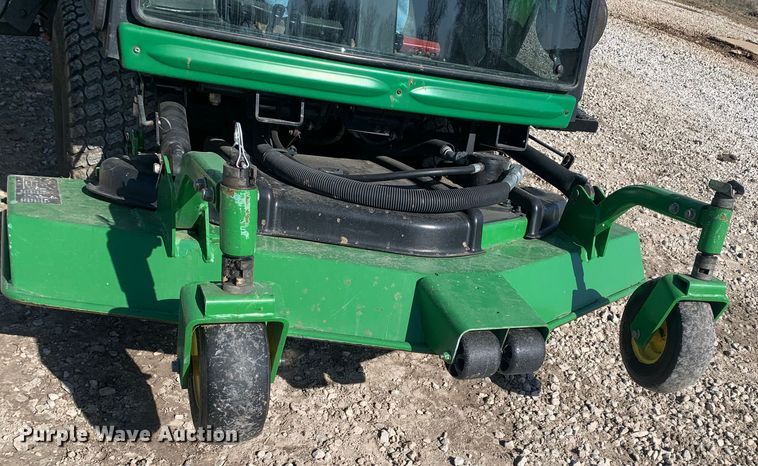 image for item MM9725 John Deere 1600  lawn mower
