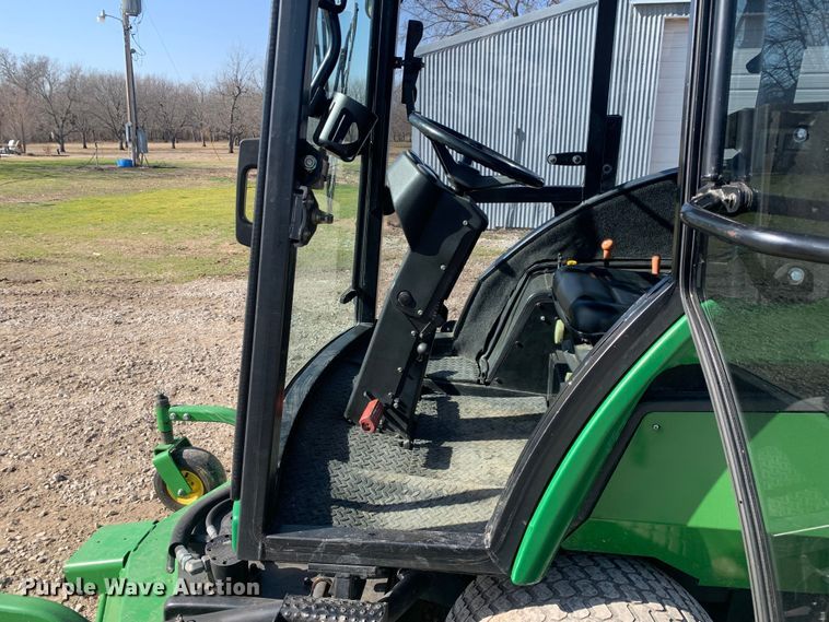 image for item MM9725 John Deere 1600  lawn mower