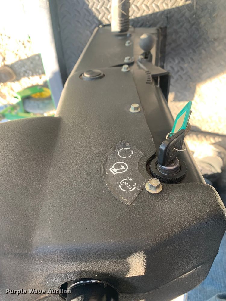 image for item MM9725 John Deere 1600  lawn mower