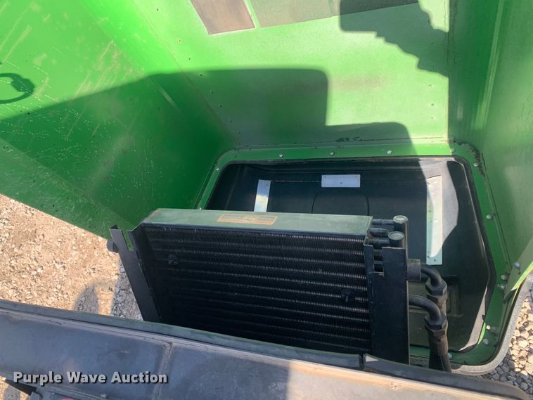 image for item MM9725 John Deere 1600  lawn mower