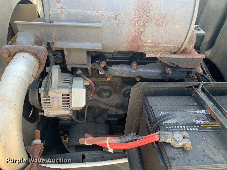 image for item MM9725 John Deere 1600  lawn mower