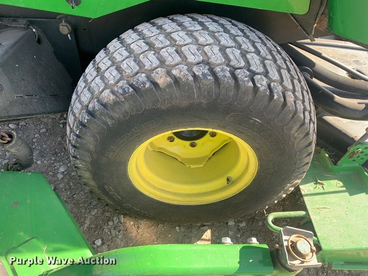 image for item MM9725 John Deere 1600  lawn mower