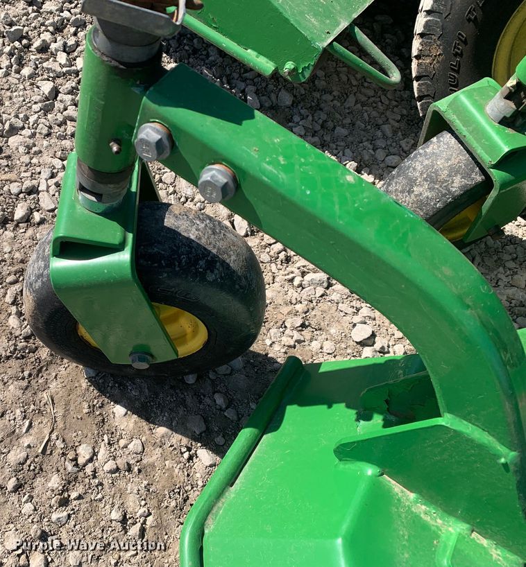 image for item MM9725 John Deere 1600  lawn mower