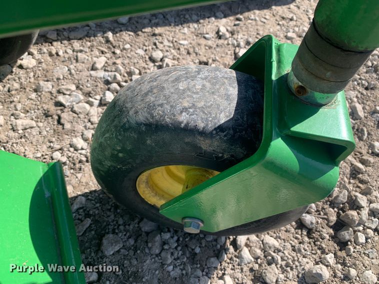 image for item MM9725 John Deere 1600  lawn mower