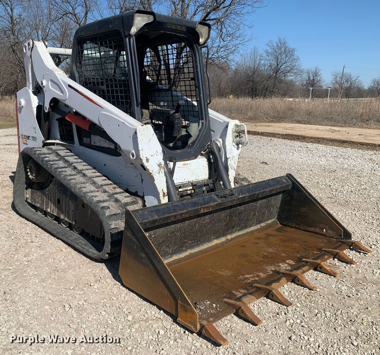 image for item MM9731 2015 Bobcat T590  tracked skid steer loader