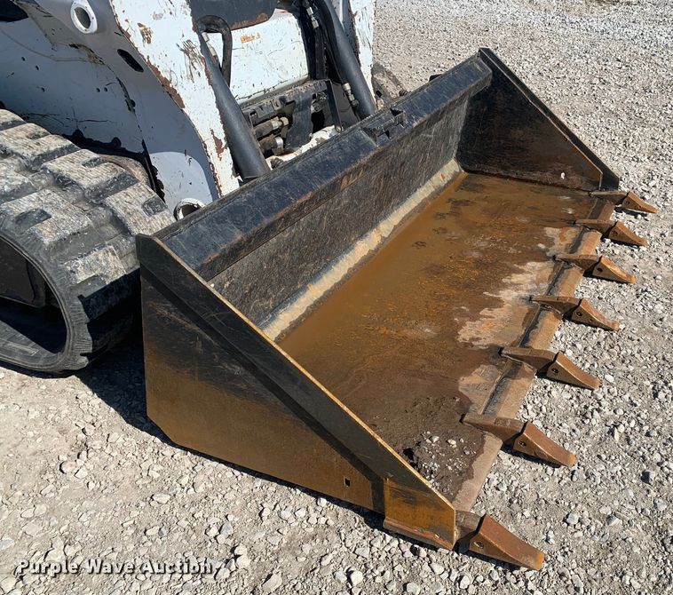 image for item MM9731 2015 Bobcat T590  tracked skid steer loader