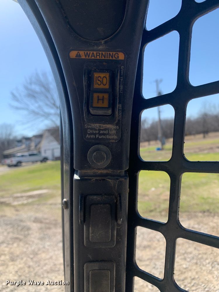 image for item MM9731 2015 Bobcat T590  tracked skid steer loader